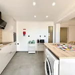 Апартаменты Amazing View With Pool By Homing Албуфейра