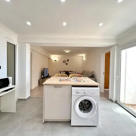 Amazing View With Pool By Homing *